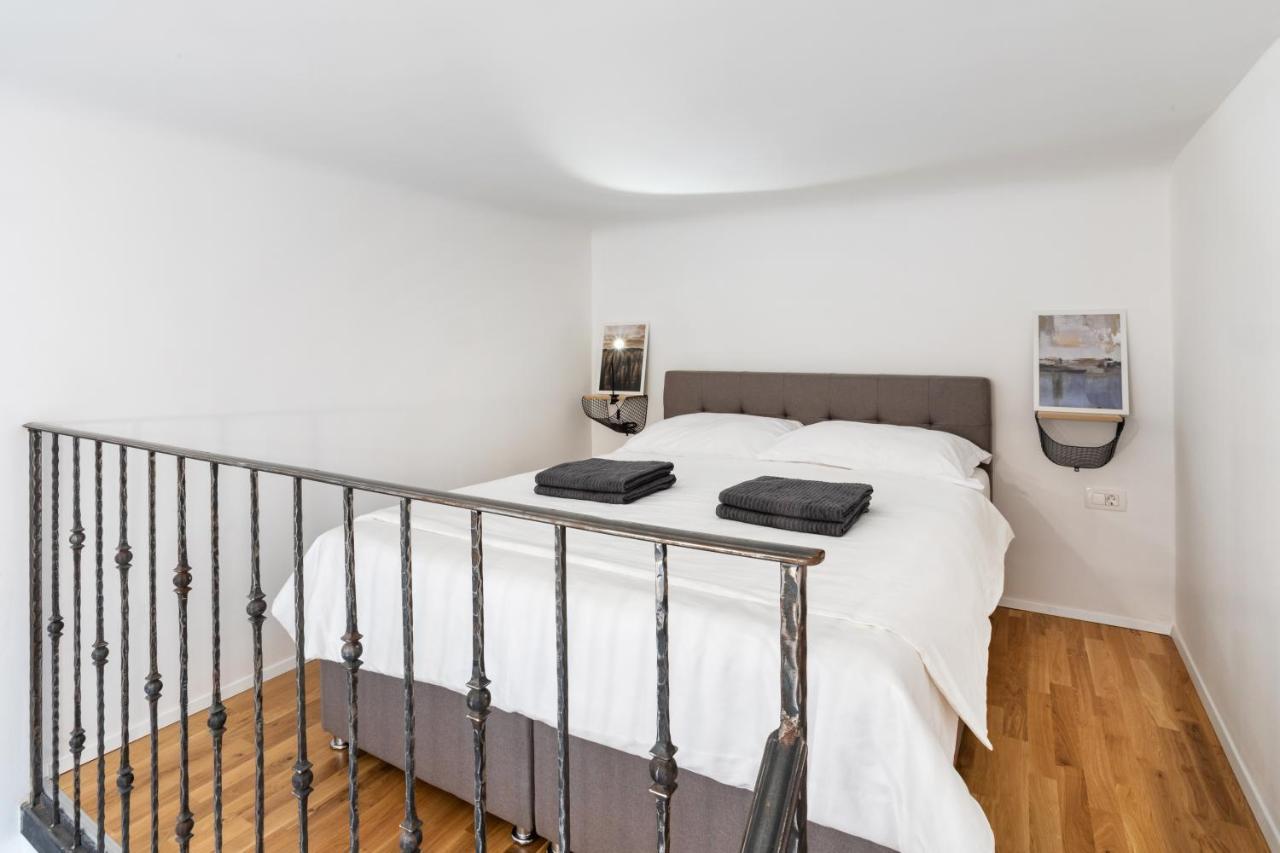 Rhino Studios Ljubljana Eksteriør billede